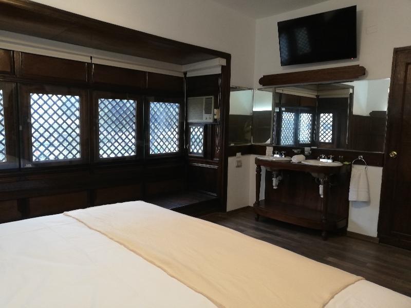 San Agustin Colonial 3*